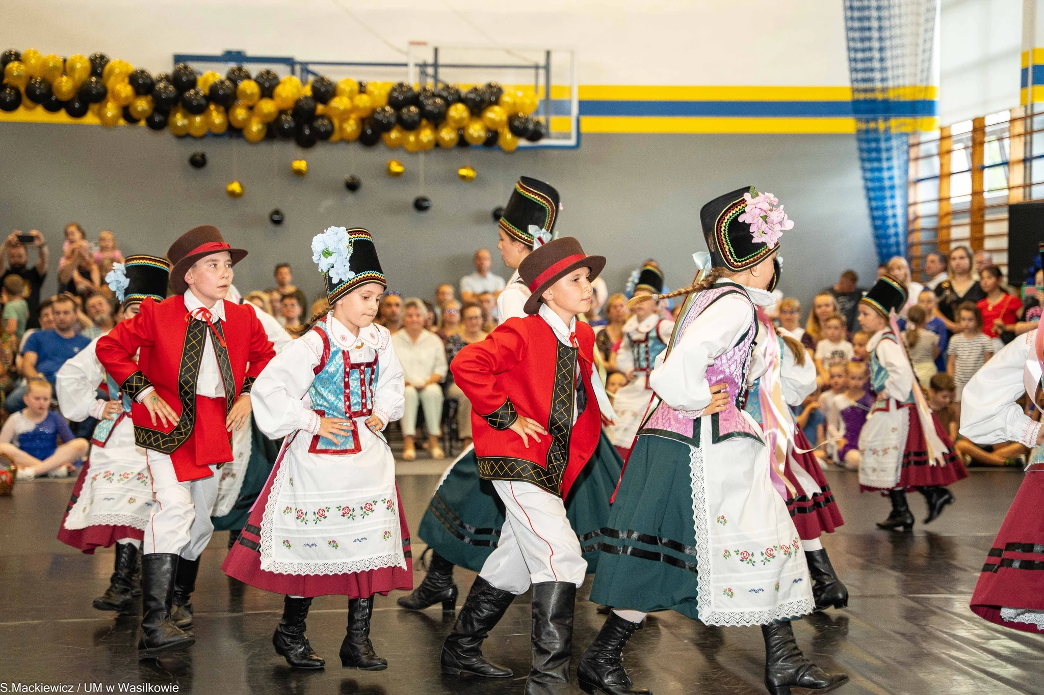 Widowiskowy koncert muzyczno-taneczny w Wasilkowie — zdjęcie 24